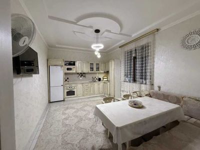 Срочно сдается евро дом на Сергели,ор-р Авторынок.4 комнаты,3 сотки.