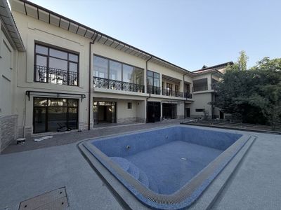 Продается элитный дом с бассейном — Учтепа, Сампи Бозсув