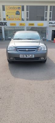 Продаю Ласетти 1.8
