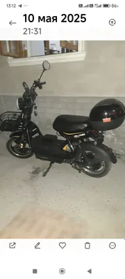 Elektron skuter zaryad qilib yuriladi