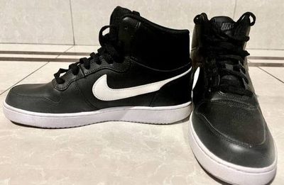 Оригинал Nike кожаные 43р