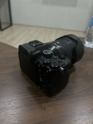 Sony a7 IV 24-105 2 ta batare