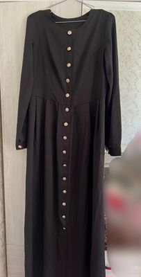 Черное платье