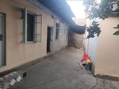 Продается участок земли в городе