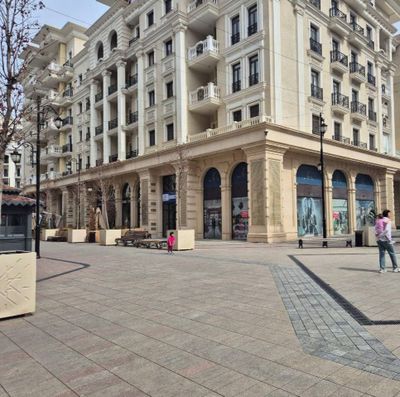СДАЁДСЯ Помищение Ташкент ситй Булвард 275м2
