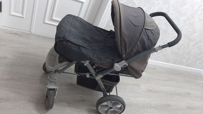 Детский коляска сотилади