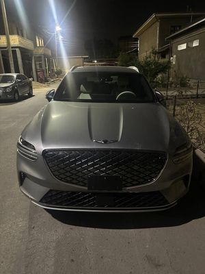 Genesis GV70 seriy