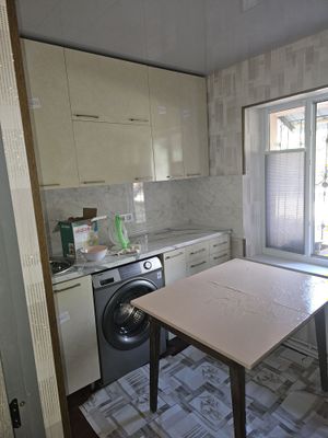Срочно аренда 2 комнатная квартира в городе Чирчике