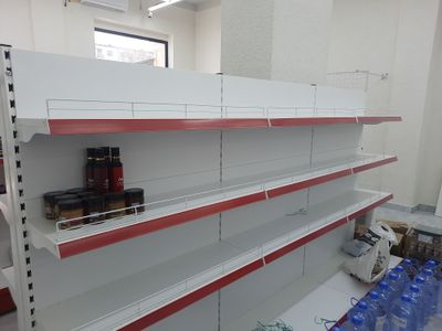 Магазинларга махсулотланри ушлаб турувчи тусик ва тиргакларни ясаш