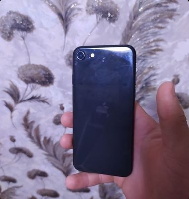 Iphone se 2020 holati chotki