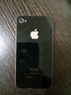 iPhone 4S (8 ГБ) Xiaomi Redmi 5 plus.45w tayp zary