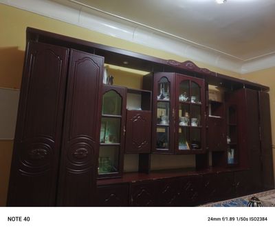 Mebel sotiladi yaxshi xolatda