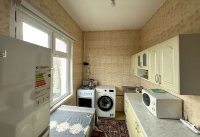Аренда Корасу 1 300$
