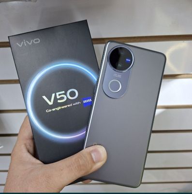 Vivo V50 12/256 pochti yengi Perfectum uqiydi