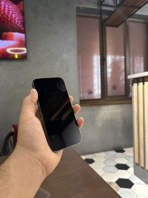 Telefon madeli iphone 13 pro garantiyasi bor