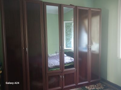мебел шкаф