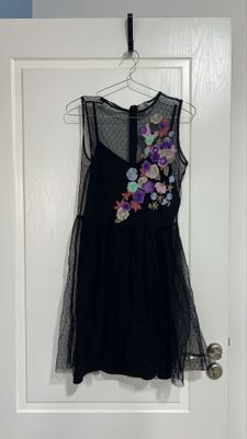Платье двойное в хорошем состояние asos