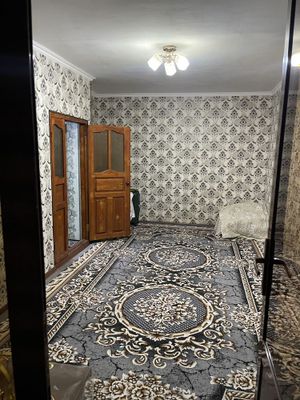Студент кизлар ижарага куйилади