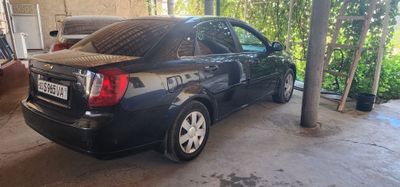 Ласетти 1.8 2010 lacetti