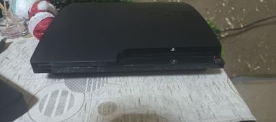 Продаётся срочно playstation 3 slim