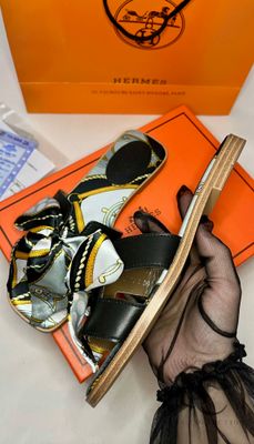 Шлёпанцы HERMES