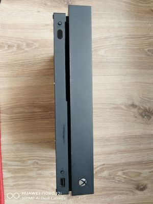 Xbox one x sotiladi