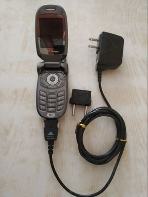 Продам б/у телефон LG VX8300 _ Verizon