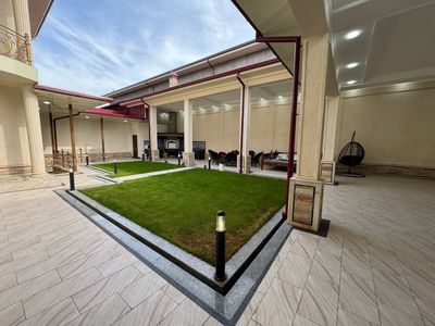 Ibn Sino Taxta bozor orqasida mahalla 5 sotix 8 hona Yangi uy