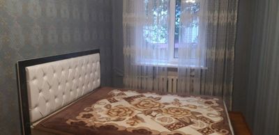 Сдаю 2 комнатная квартира в центре города на Урде, с обстановкой...
