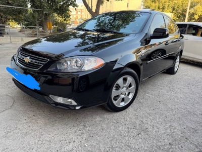 Chevrolet Жентра автомат қора ранг