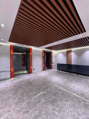 м.Ойбек офис магазин 165 м² 1 эт 95 м²+70 м² цоколь евроремонт 1-линия