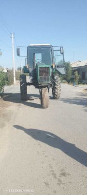 MTZ 80 traktori...