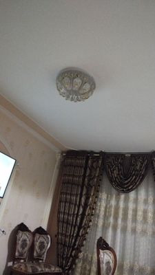 люстра и занавески (пардалар)