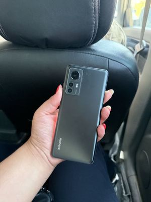 Xiaomi 12 256/12 idyal iahlash vawe zor umman aybi yoq