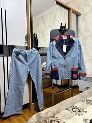 Женская двойка