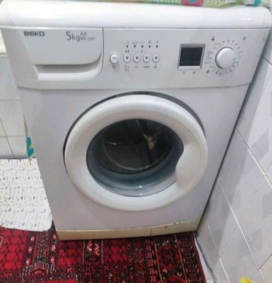 Продоется стиральная машина