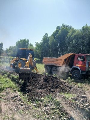 Ekskavator sotiladi