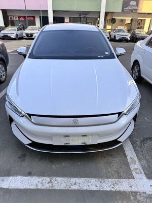 BYD Qing plus toahkentda tayyor ex