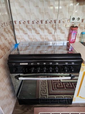 Gaz plita sotiladi