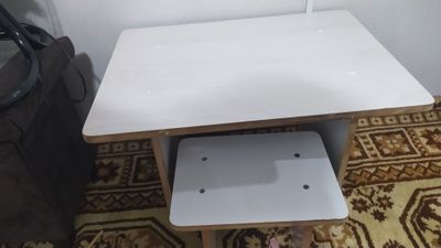 Продам стол детский со стульчиком..