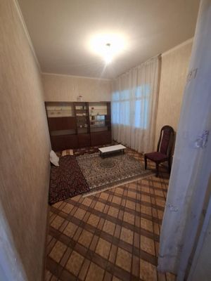 Arenda kvartira Yashnabod T Kadishva bozor oldida 1xona 2xona qilingan