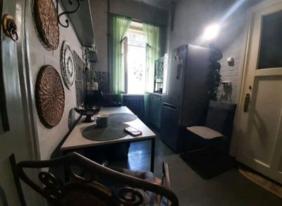 высокопотолочка ш.руставели 1в2/2/3 47м2 Аския рын