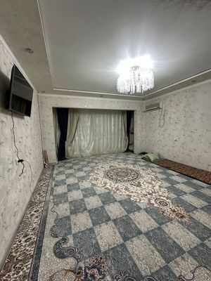 Срочно!!! Квартира в дружбе 3х ком для девушек