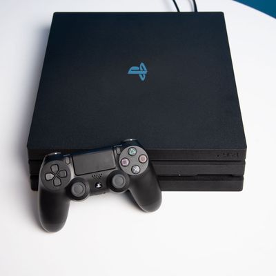 Playstation 4 pro 1tb