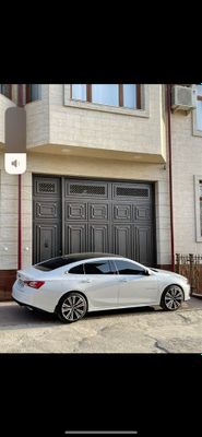 Malibu 2 premier . 2022 toza 27000probeg