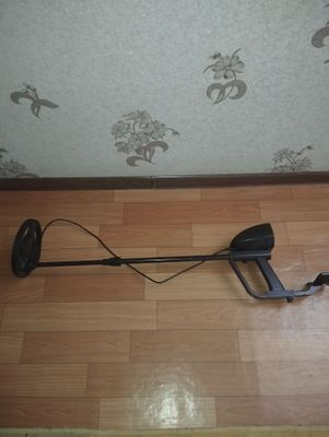 Металлоискатель сотилади