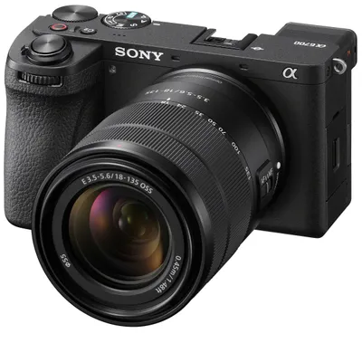 Sony A*************mm Kit + SD card + Зарядное устройство + Сумка