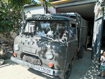 Уаз автомашинаси яхши холатда. Хеч канака харажати йук.
