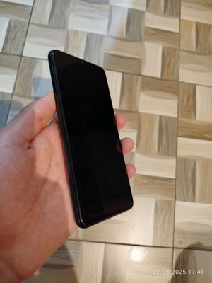 Samsung a04s 64. yengi pachti