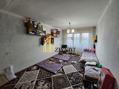 Фрунза массив макро супермаркет тугрисида 1 хонали квартира ижарага